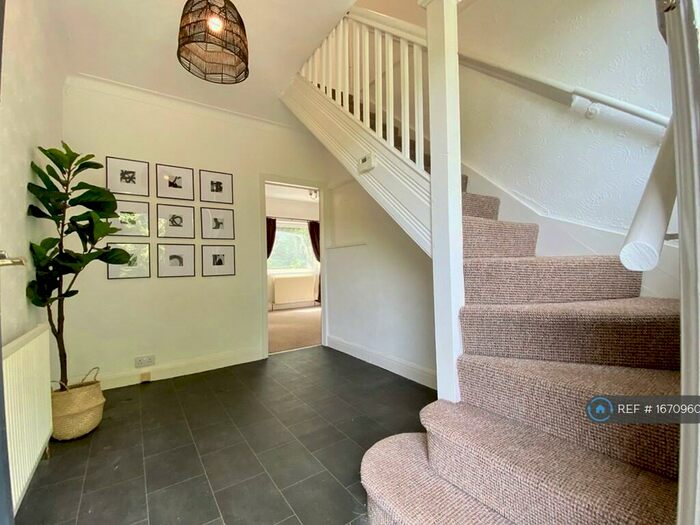 3 Bedroom Terraced House To Rent In Park Spring, Park Spring, Leeds, LS12