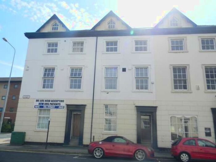 2 Bedroom Apartment To Rent In Wright Street, Hull, HU2