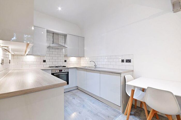 2 Bedroom Apartment To Rent In Edward Place, Union Road, Sheffield, S11