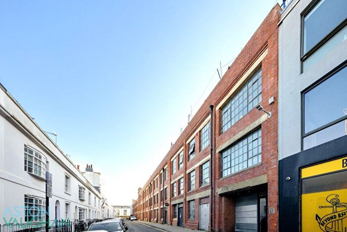 1 Bedroom Flat To Rent In Robert Street, Brighton, BN1