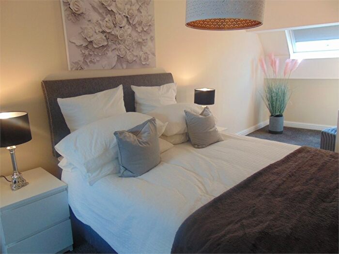 2 Bedroom Flat To Rent In The Duke Of York Apartments, Lancashire, Colne Road, Burnley, BB10