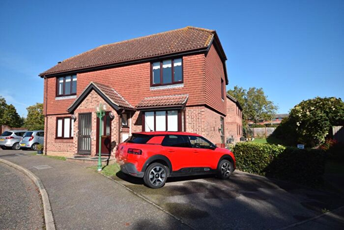 2 Bedroom Ground Maisonette For Sale In Princes Road, Maldon, Essex, CM9
