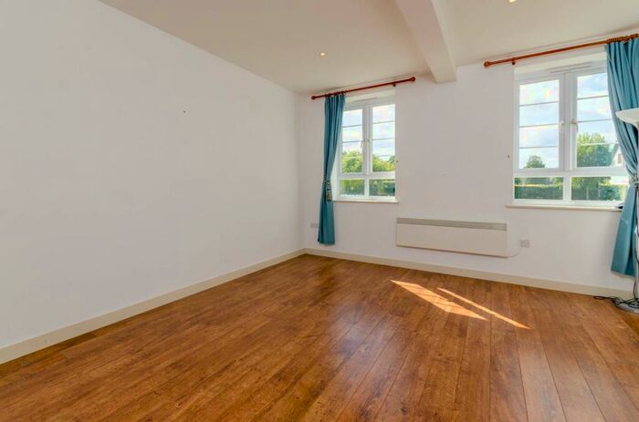 2 Bedroom Maisonette To Rent In Bakersgate Gardens, Pirbright, Woking, GU24