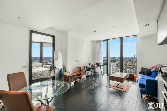 1 Bedroom Flat To Rent In Amory Tower, London, E14