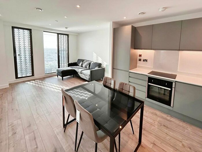 2 Bedroom Apartment To Rent In Victoria House, Great Ancoats Street, Manchester, M4