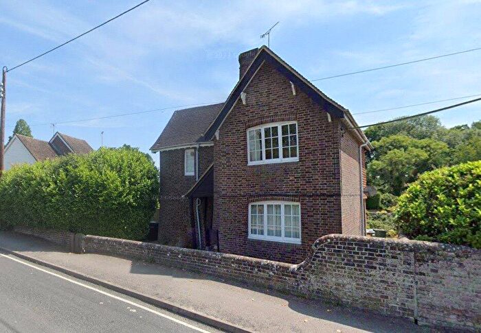 3 Bedroom Detached House To Rent In Stane Street, Ockley, RH5