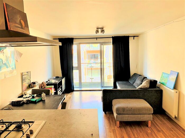 1 Bedroom Flat To Rent In Maha, Merchant Street, Bow, E3