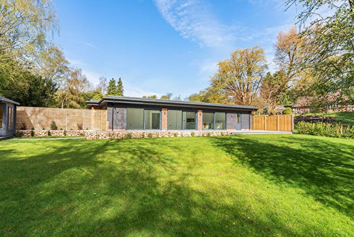 4 Bedroom Detached Bungalow For Sale In Ringshall, Berkhamsted, Buckinghamshire, HP4
