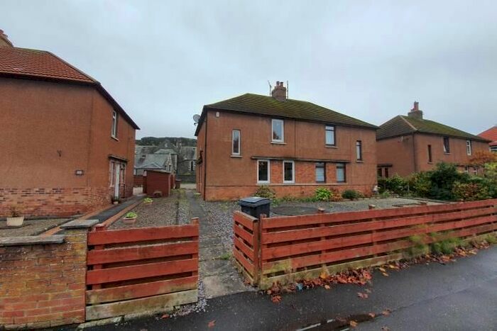 3 Bedroom Semi-Detached House To Rent In Robertson Crescent, Newburgh, Cupar, KY14