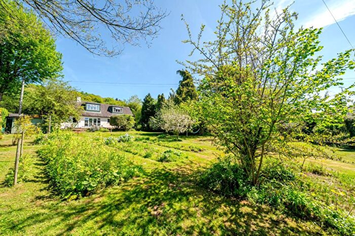 3 Bedroom Detached Bungalow For Sale In Kingsthorne, Herefordshire, HR2