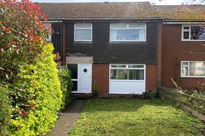 3 Bedroom Terraced House For Sale In Arundel Court, Ellesmere Port, CH65