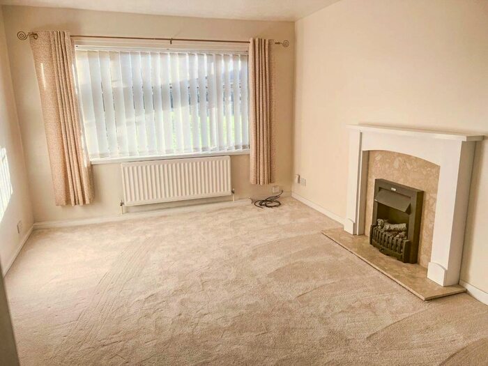2 Bedroom Flat To Rent In Linslade Walk, Cramlington, NE23