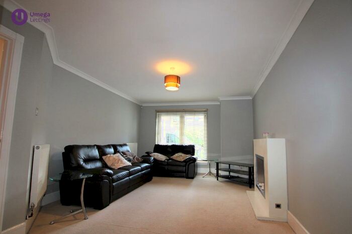 2 Bedroom Flat To Rent In Tower Street, The Shore, Edinburgh, EH6