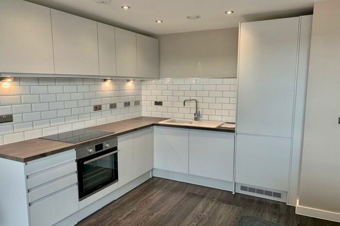 1 Bedroom Apartment To Rent In West Bar, Sheffield, South Yorkshire, S3