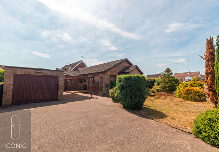 3 Bedroom Detached Bungalow For Sale In Delane Road, Drayton, Norwich, NR8