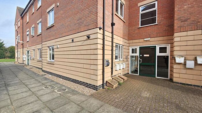 2 Bedroom Flat For Sale In The Hedgerows, Sleaford, NG34