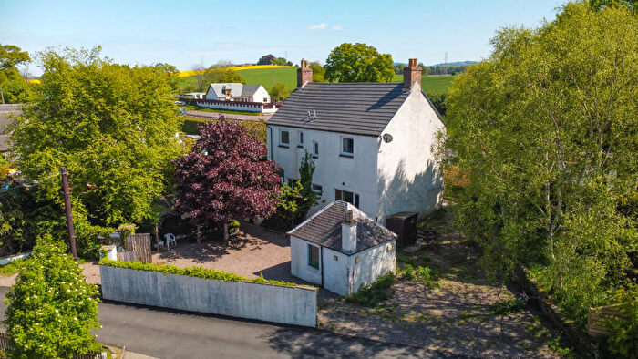 3 Bedroom Detached House For Sale In Glendoick, Perth, PH2