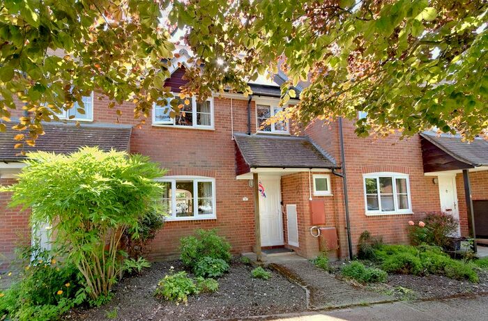 3 Bedroom Terraced House For Sale In Orchard Green, Chilton Foliat, Hungerford, RG17