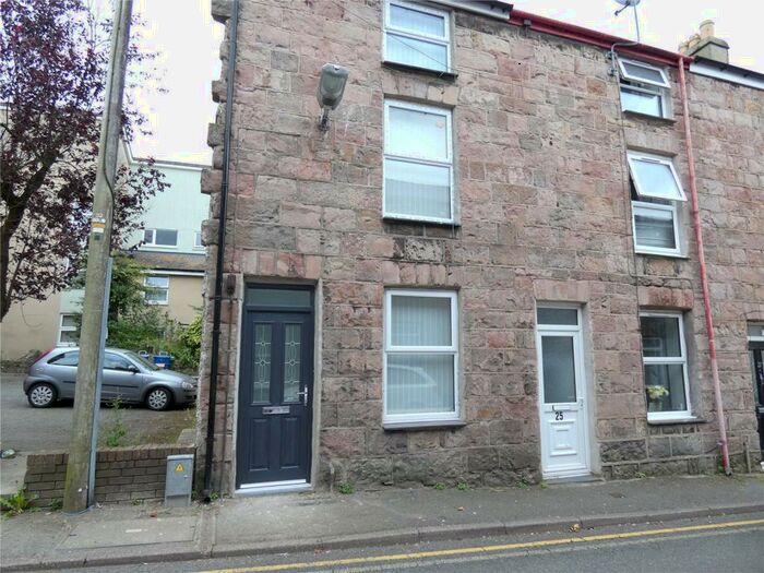2 Bedroom End Of Terrace House To Rent In New Street, Caernarfon, Gwynedd, LL55