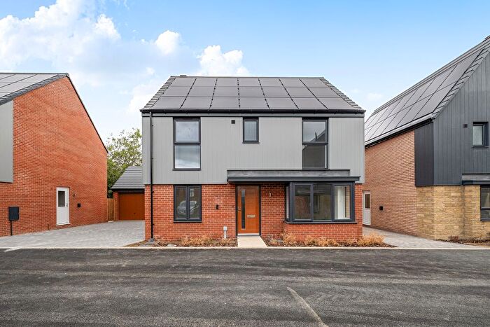 4 Bedroom Property To Rent In Mercury Crescent, Langley Park Way, Chippenham, SN15