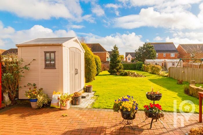 2 Bedroom Semi-Detached Bungalow For Sale In Barton Hill Drive, Minster, ME12