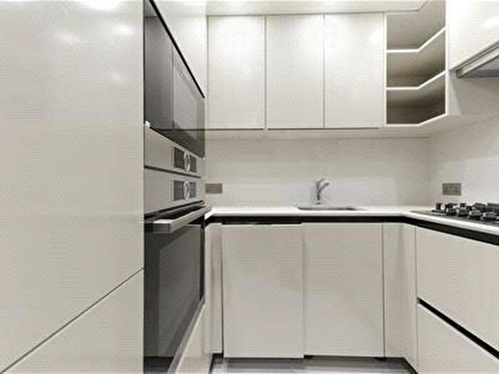 2 Bedroom Apartment To Rent In Finchley Road, Swiss Cottage, London, NW3