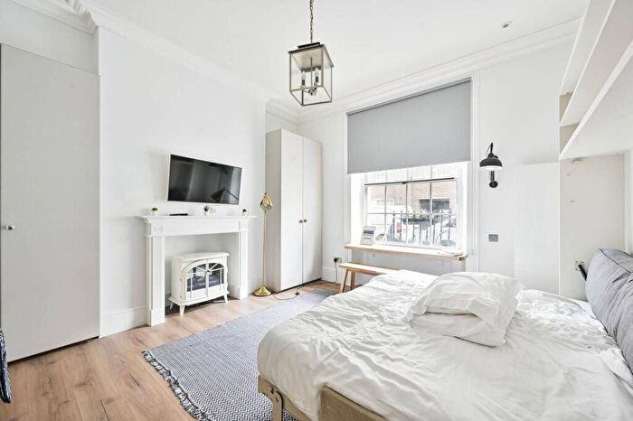 Studio To Rent In Gloucester Place, Marylebone, London, NW1