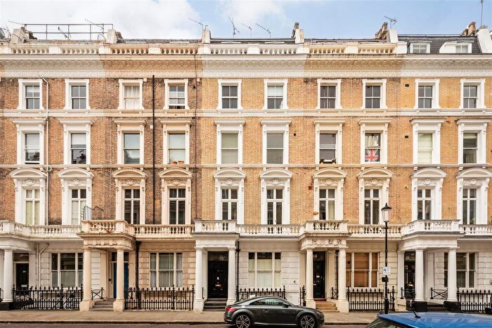1 Bedroom Flat To Rent In Clanricarde Gardens, W2