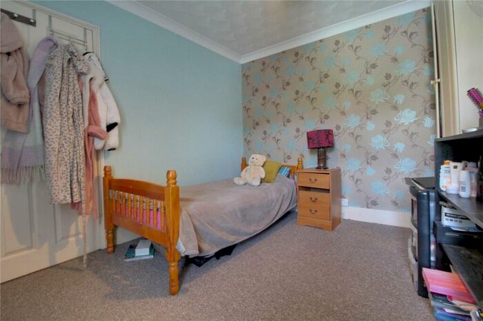 3 Bedroom Terraced House For Sale In Connaught Road, Aldershot, Hampshire, GU12