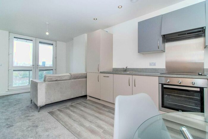 1 Bedroom Flat To Rent In Adelphi Street, Salford, Greater Manchester, M3