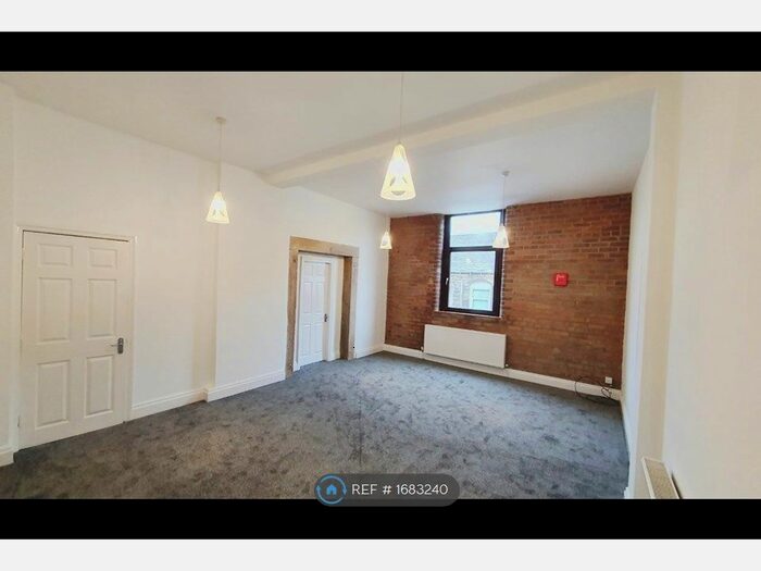 2 Bedroom Flat To Rent In Station Road, Accrington, BB5