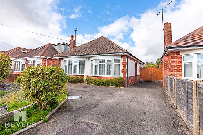 2 Bedroom Detached Bungalow For Sale In Brockley Road, Bournemouth, BH10