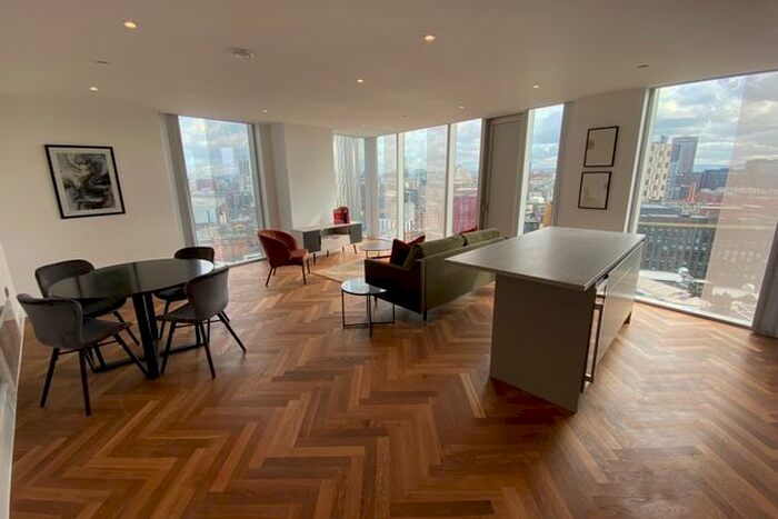 2 Bedroom Flat To Rent In Owen Street, Manchester, M15