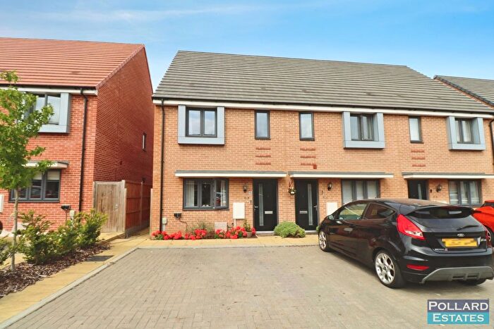 2 Bedroom End Of Terrace House For Sale In Cherry Orchard Drive, Rainham, Gillingham, ME8