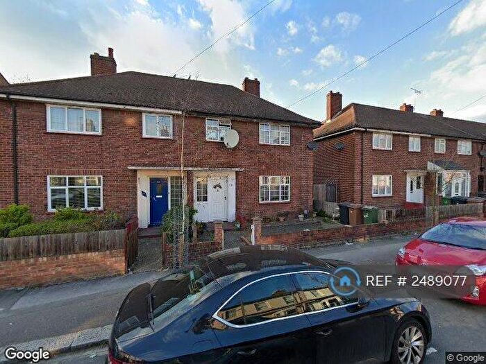 3 Bedroom Semi-Detached House To Rent In Ashville Road, London, E11