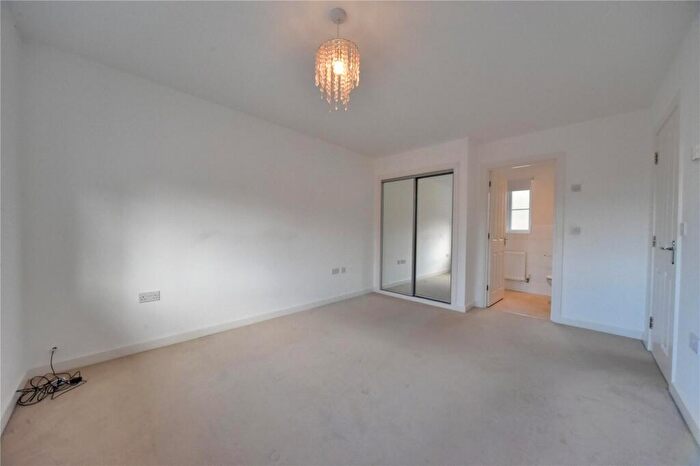 5 Bedroom Detached House To Rent In Bridge Farm Close, Mildenhall, Bury St. Edmunds, Suffolk, IP28