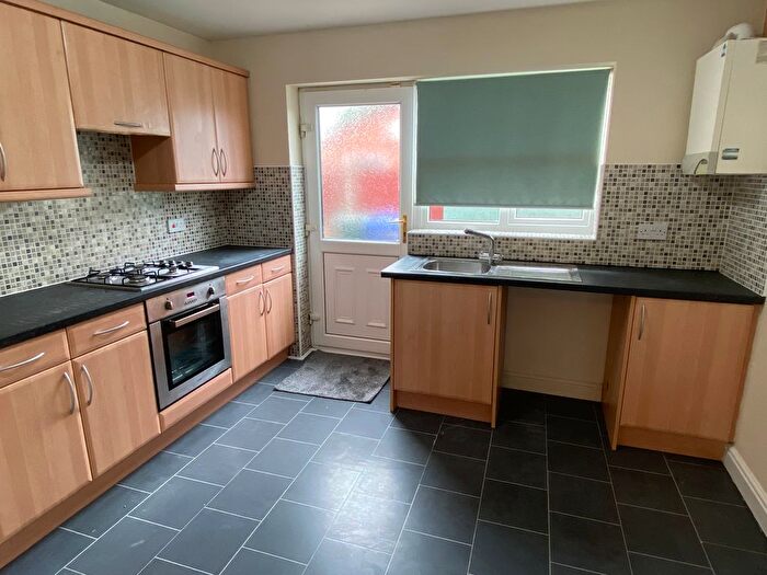 3 Bedroom Property To Rent In Highfield Close, Doncaster, DN7