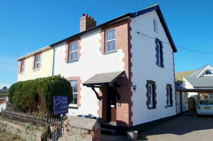 3 Bedroom Semi-Detached House For Sale In West Saunton, EX33