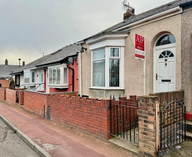 2 Bedroom Cottage To Rent In Keats Avenue, Sunderland, SR5