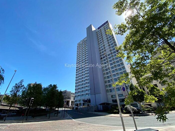 1 Bedroom Flat For Sale In Victoria Bridge Street, Salford, M3