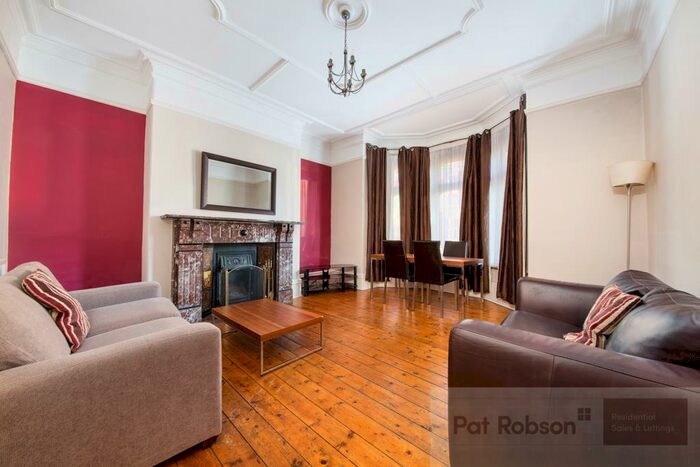 1 Bedroom Apartment To Rent In Queens Road, Jesmond, NE2