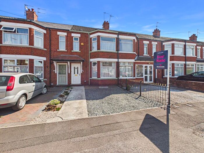 2 Bedroom Terraced House For Sale In Roslyn Road, Hull, East Riding Of Yorkshire, HU3