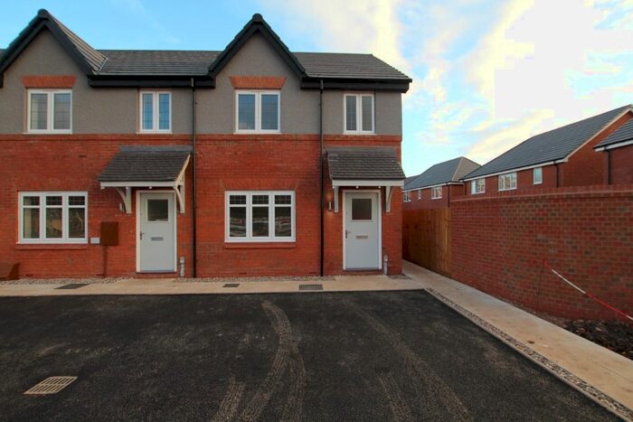 3 Bedroom End Of Terrace House To Rent In Coppice Road, Branston, Burton-On-Trent, DE13