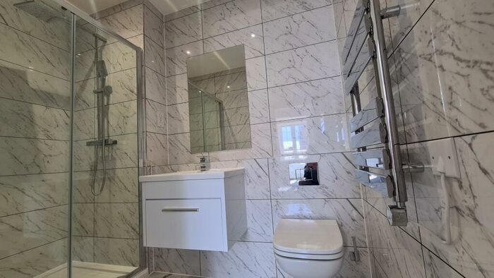 1 Bedroom Apartment To Rent In High Street, Maidenhead, SL6