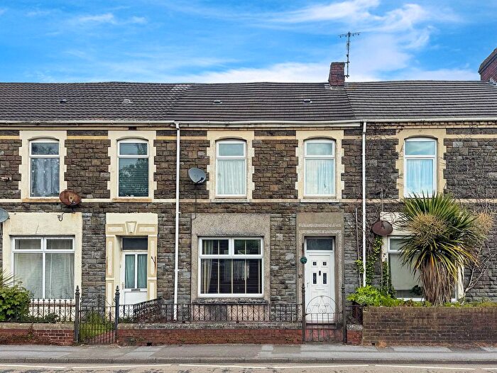 4 Bedroom Terraced House For Sale In Pembrey Road, Llanelli, SA15