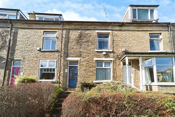 4 Bedroom Terraced House For Sale In Bradford Road, Shipley, BD18