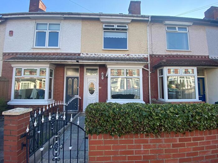 3 Bedroom House To Rent In Park Road, Smethwick, B67