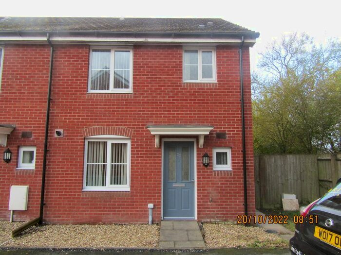 3 Bedroom End Of Terrace House To Rent In Dol Y Dderwen, Ammanford, SA18