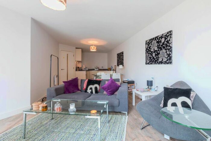 1 Bedroom Flat To Rent In I-Land, Essex Street, B5