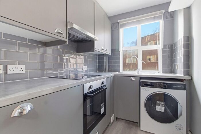 2 Bedroom Flat To Rent In Edgware Road, London, W2